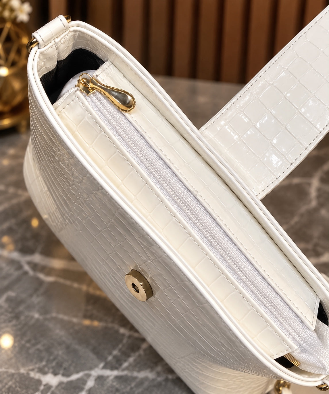 Luxury Crocodile Texture Cross Body Bag