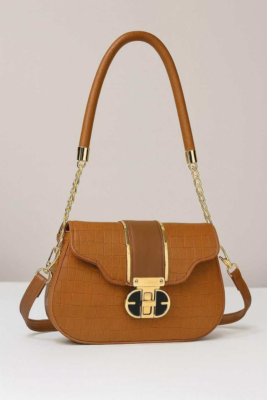 Luxury Textured Crossbody Bag with Signature Designer Clasp & Chain-Link Strap