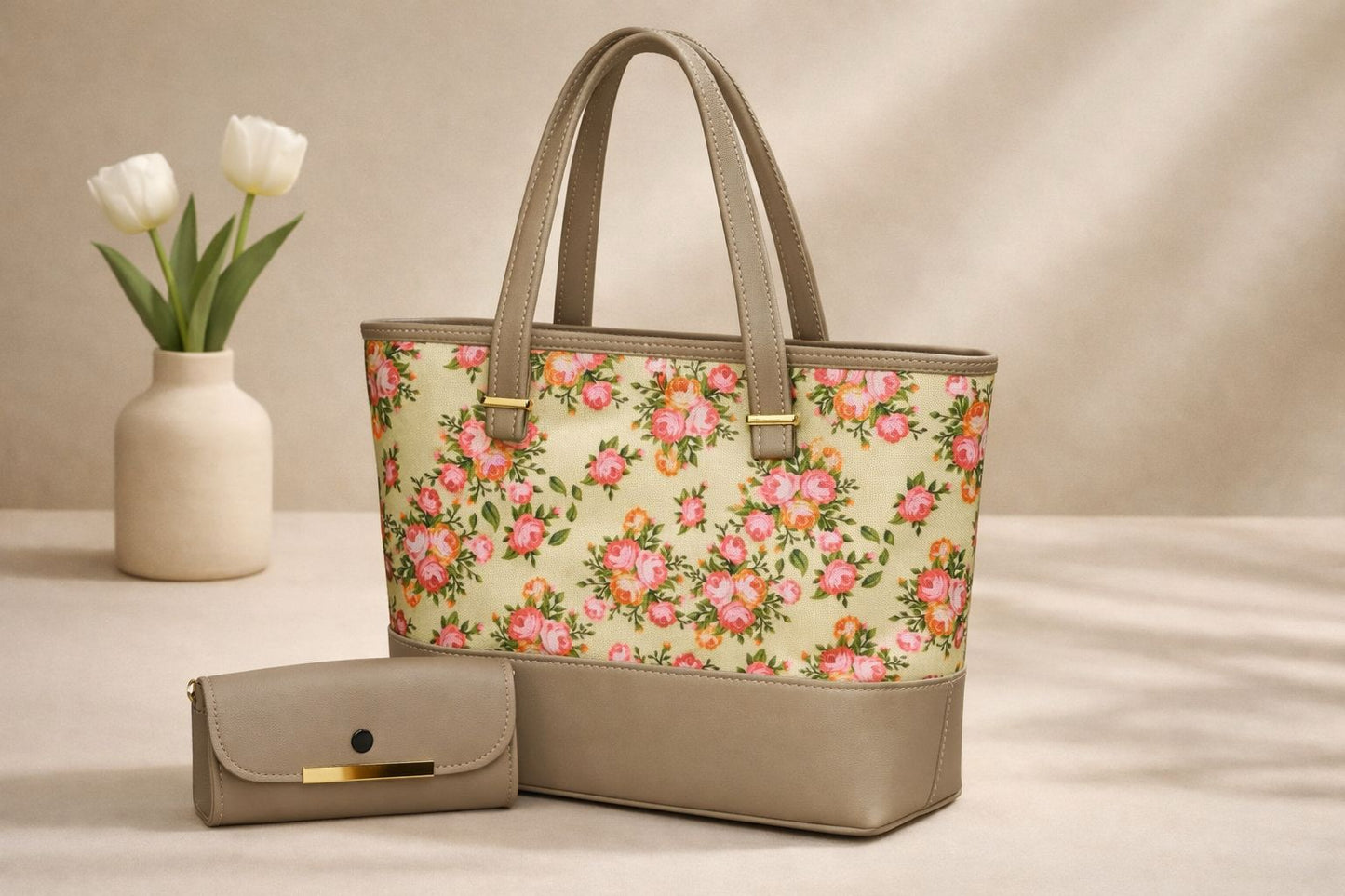 Geometric Ethnic Pattern Tote Bag with Matching Accessory Pouch